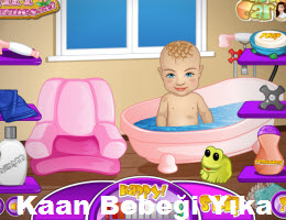 Kaan Bebeği Yıka