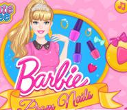 Barbie İle Manikür