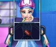 Elsa'nın Muayenesi Ve Ameliyatı