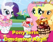 Pony'lerin Dondurma Keyfi