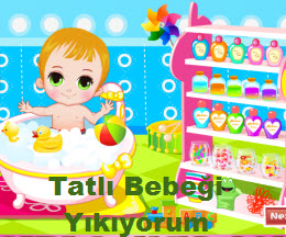 Tatlı Bebeği Yıkıyorum